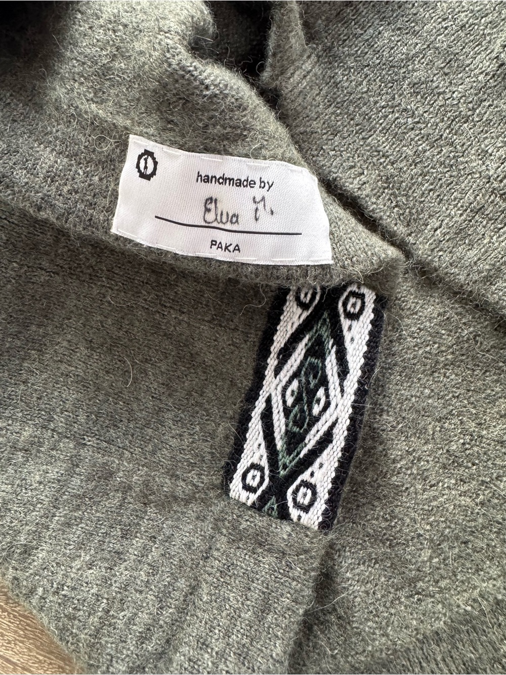 Paka Unisex The Hoodie Hooded Alpaca Blend Sweater Eucalyptus Green Large - Picture 9 of 13